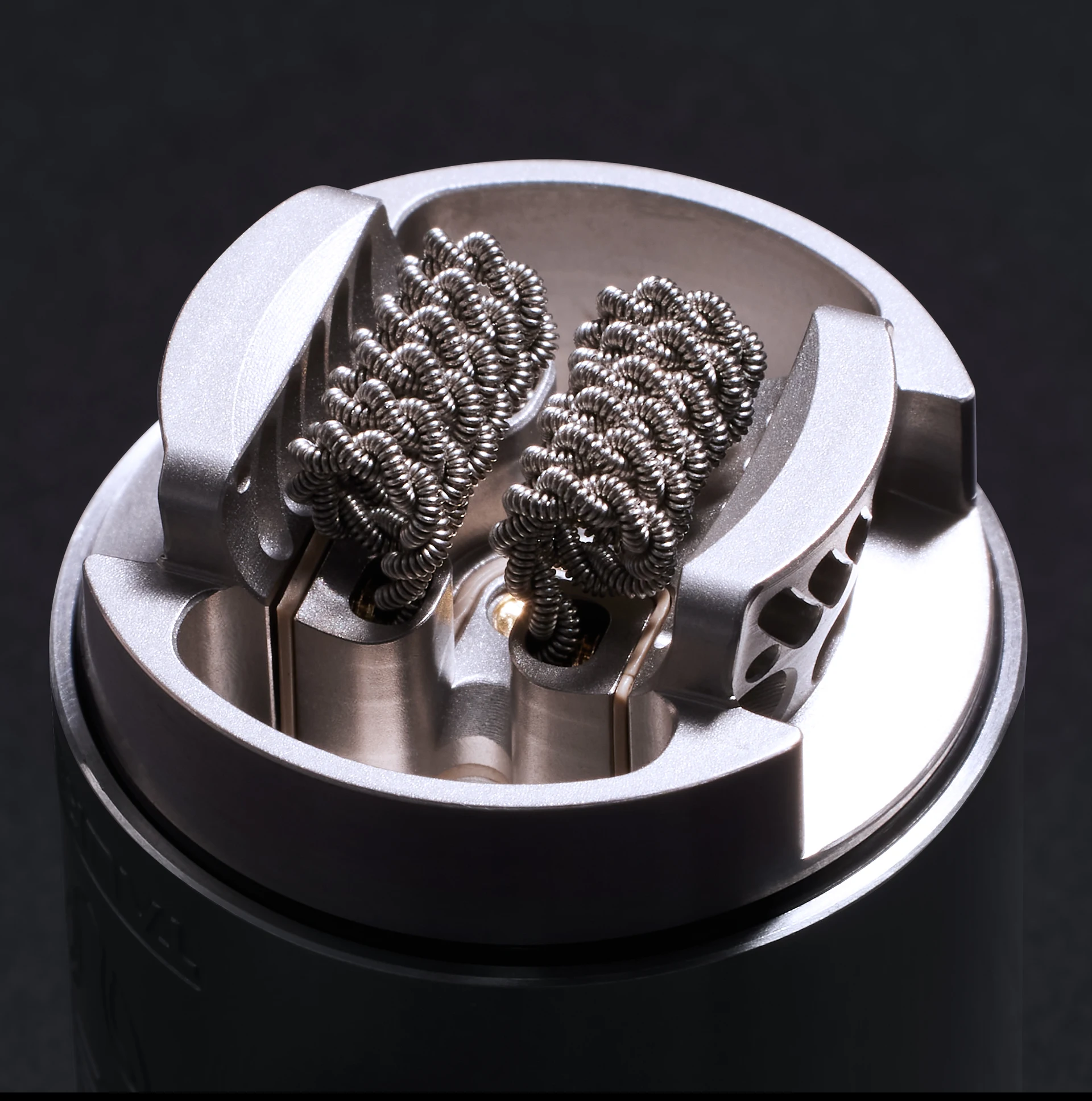 ThunderHead Creations TAUREN R - مراجعة Rda Atomizer Deck وسعره
